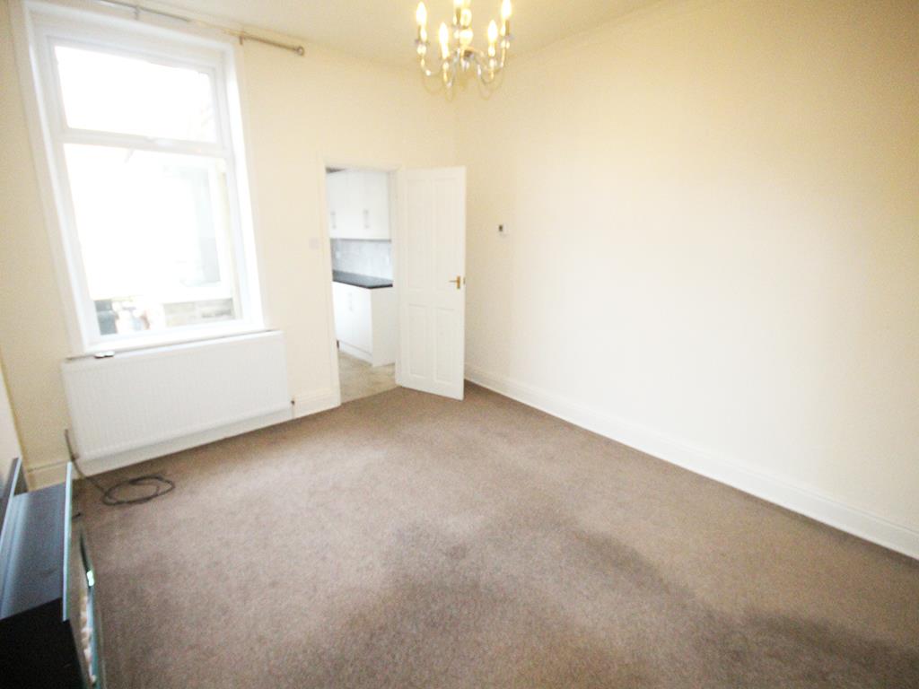 2 bedroom mid terrace house To Let in Barnoldswick - IMG_1599.jpg